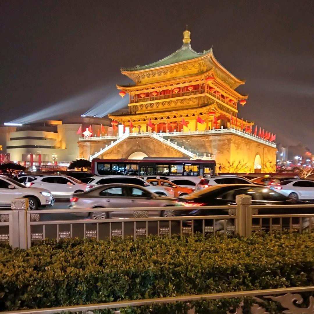 中郭人
