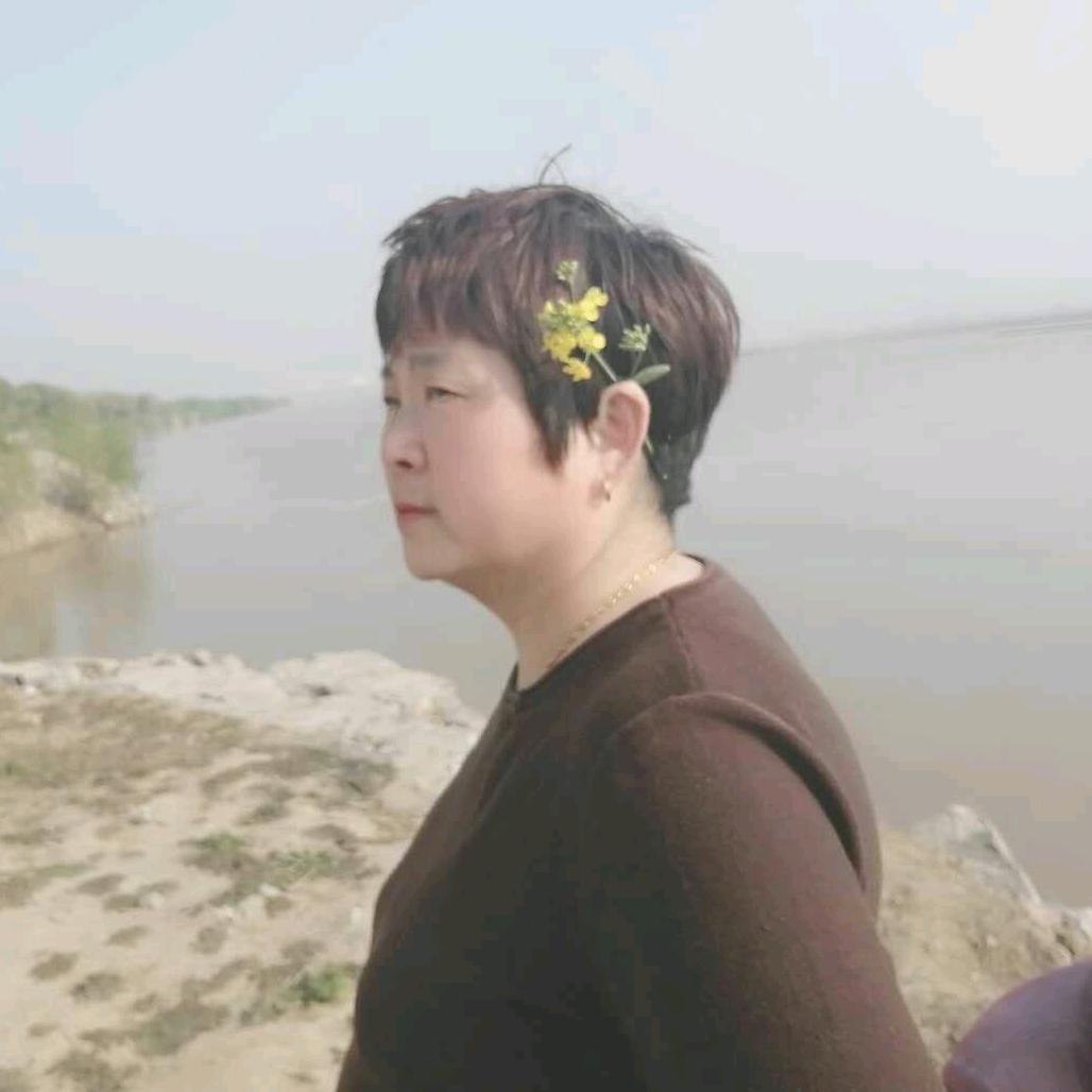 开心ヽ(○^㉨^)ﾉ♪