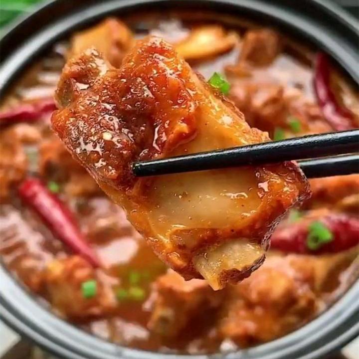 赛罕万泉汇鸡公煲大学城店