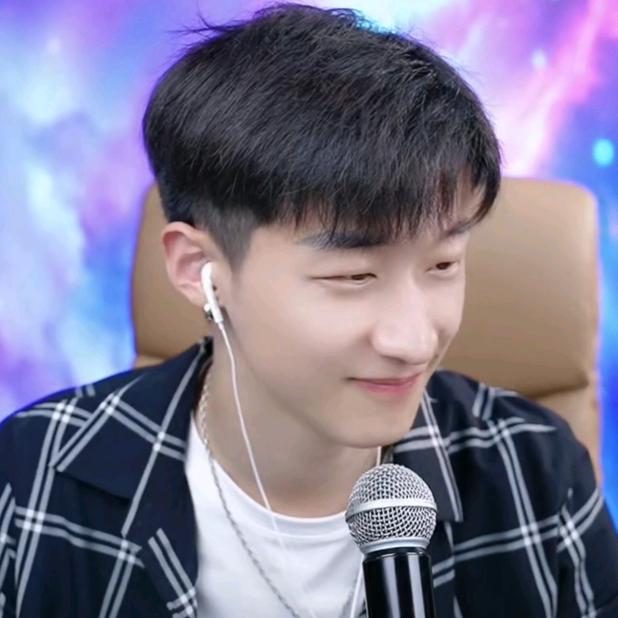 巴小Li✨ᵏ⁹¹⁹