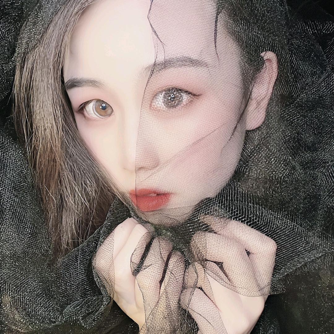 姚钱钱£