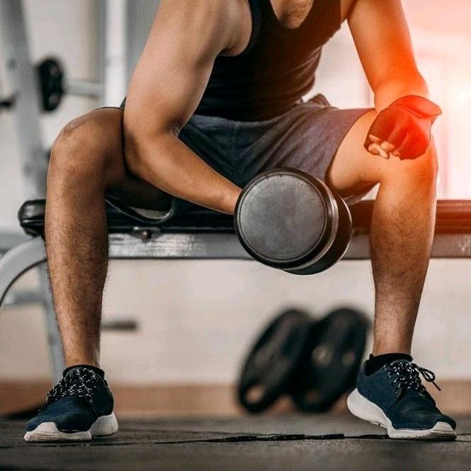 一呈游泳健身主管:东东