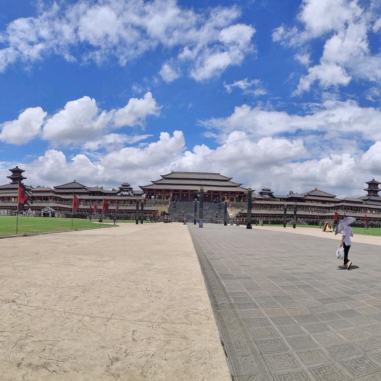 数据加载中……