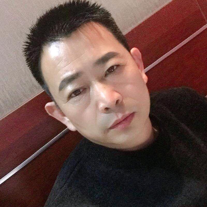 卡车司机玉哥。