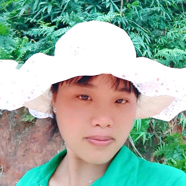 山里的妞