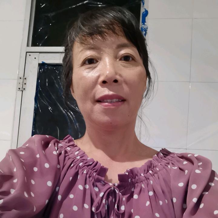 兰兰<71年的猪奶奶>