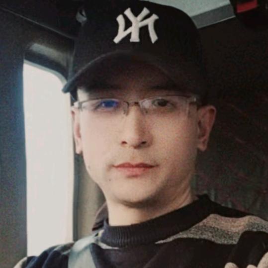 单眼皮男生