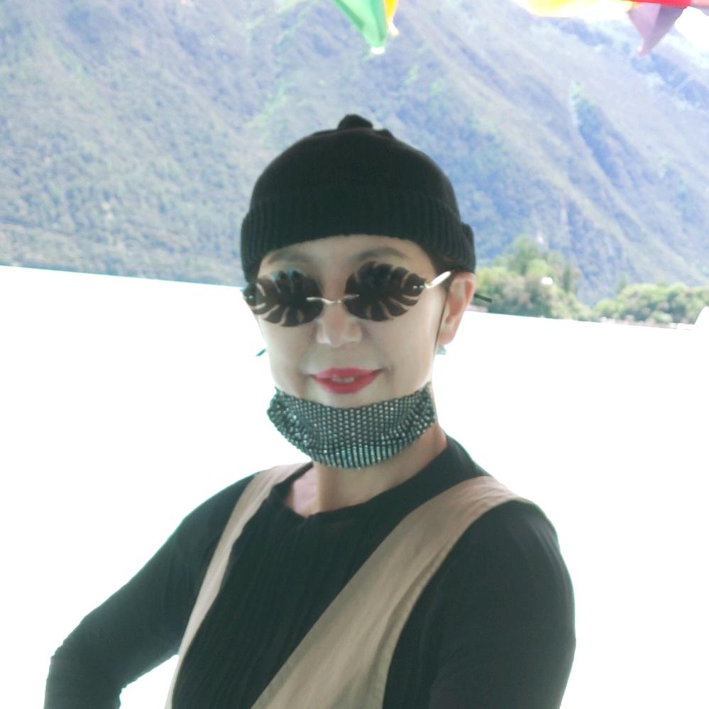 @京