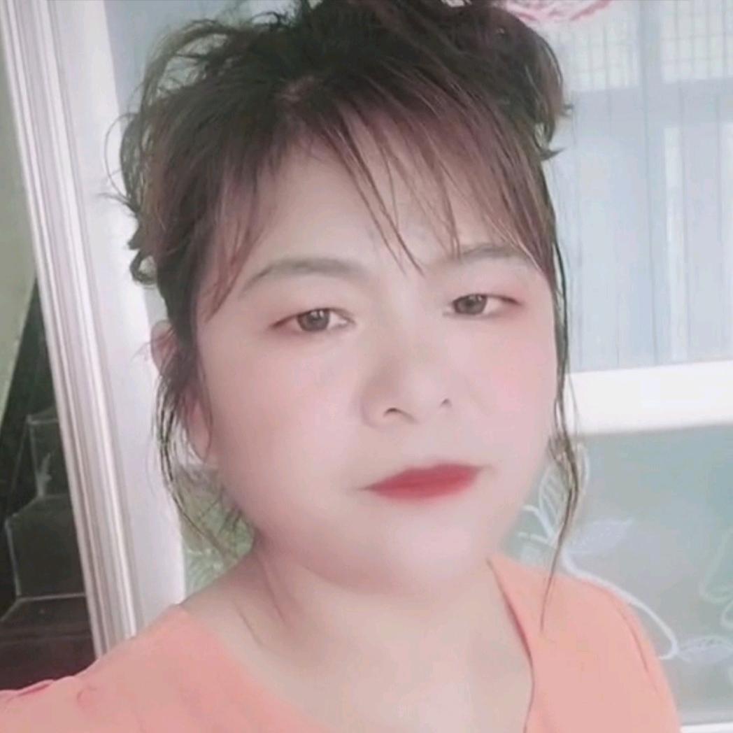 面带微笑（拒绝连点。谢谢）