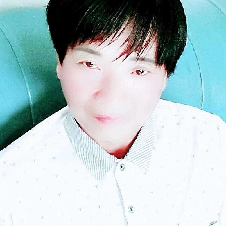 我是南通白兔爱好旅游，喜欢交友