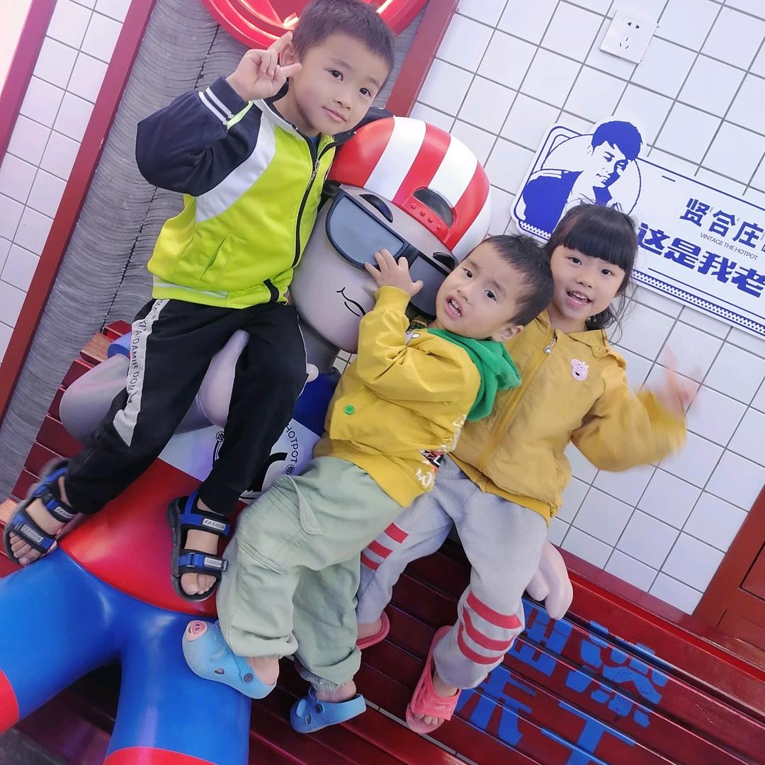 丽丽