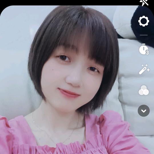 开心每一天，玲😃