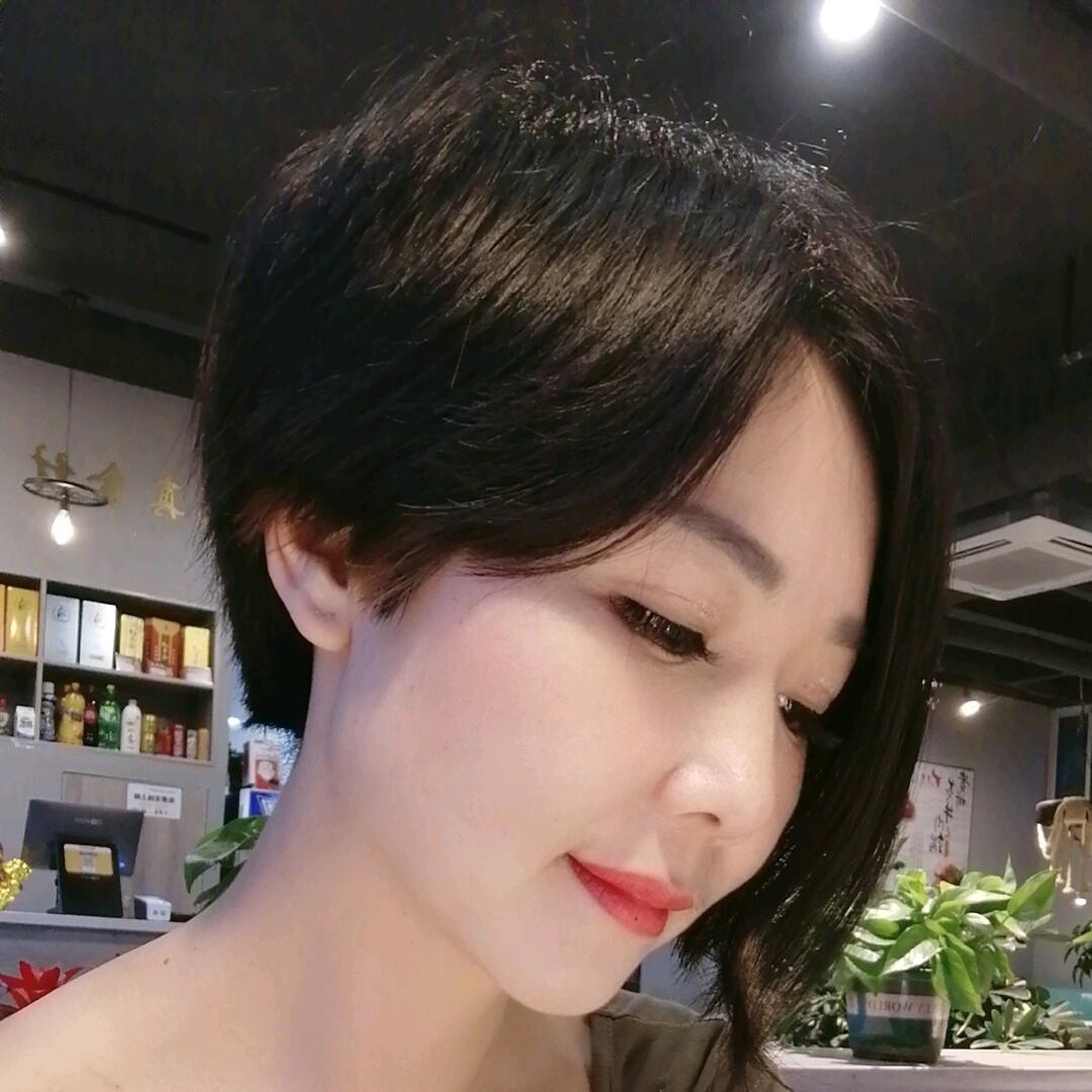 跨国敏敏。