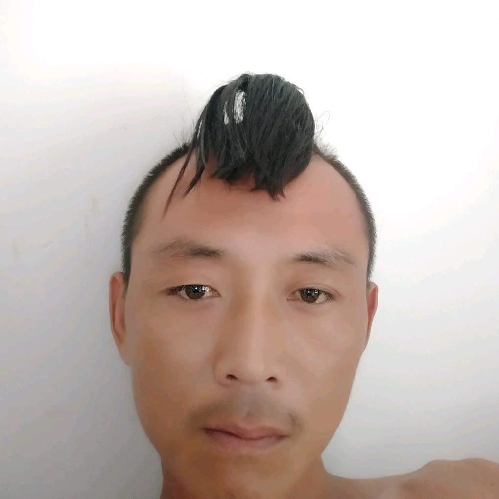 小辫哥烧烤
