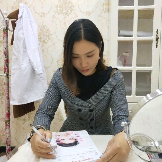 Anna是小陈姐