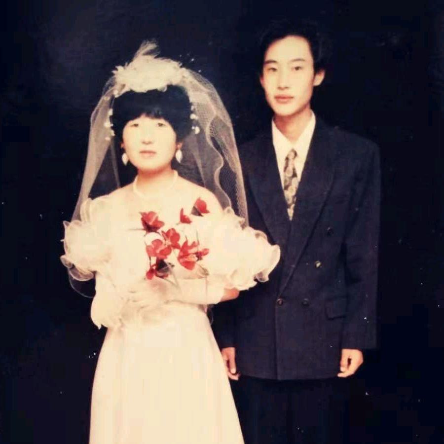 菏泽大妮小妮潮流内衣批发