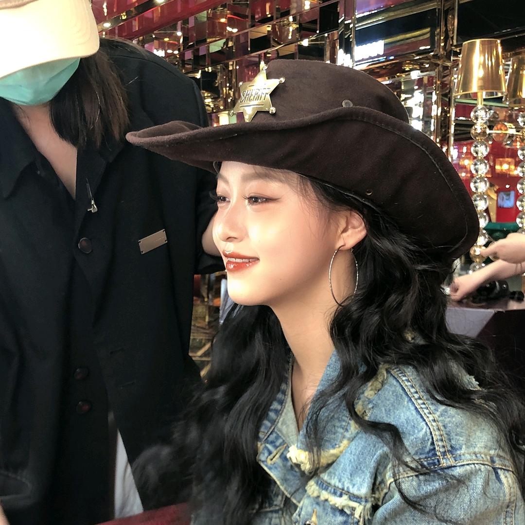 李艺佳