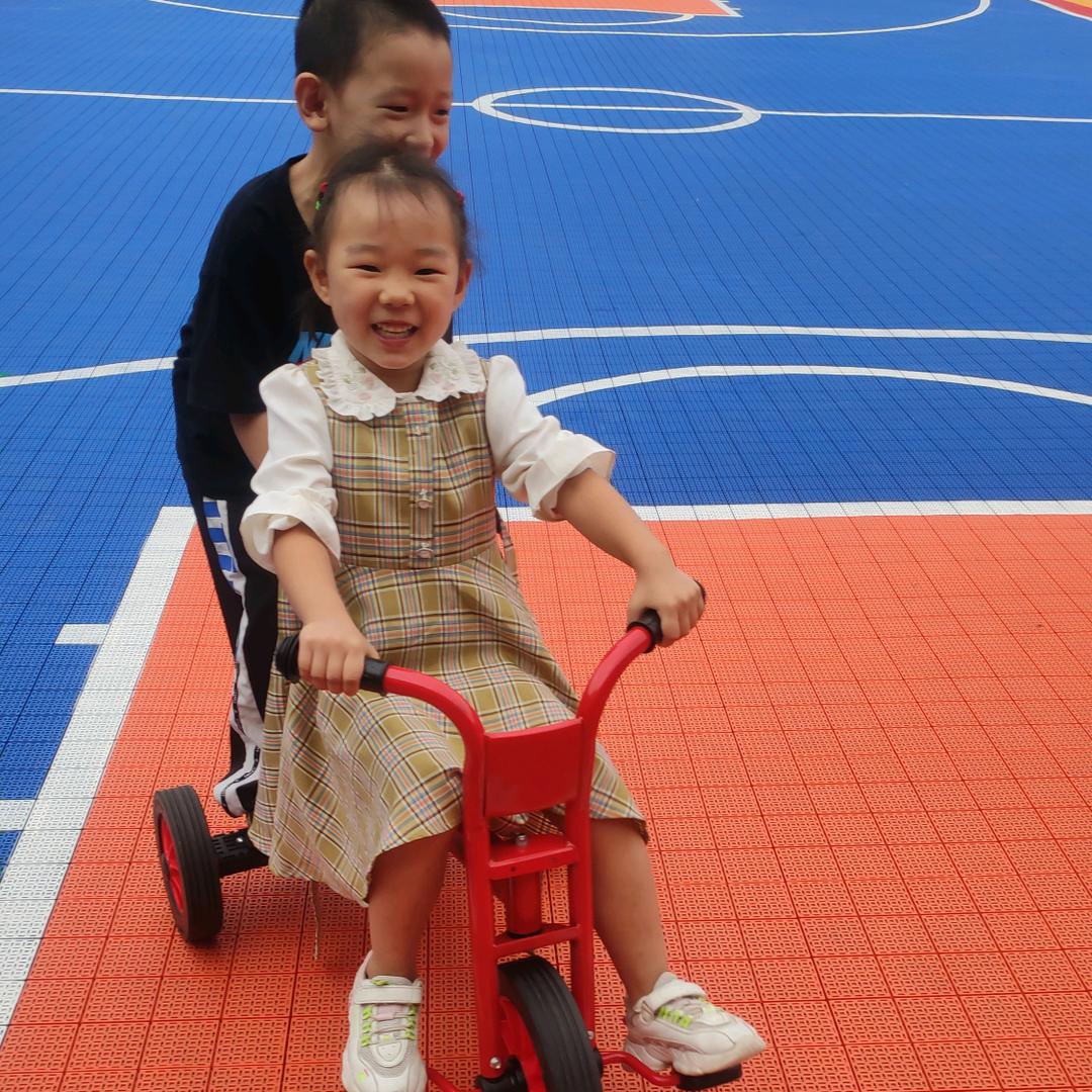 云南二妹四川秀儿