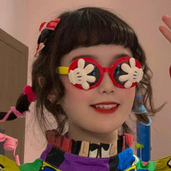 韦一笑不笑