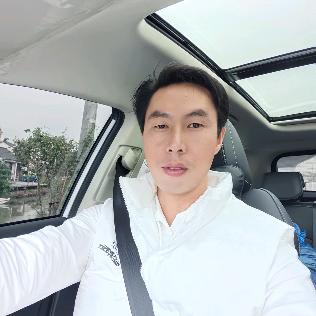 专业承接各种建筑木工活，