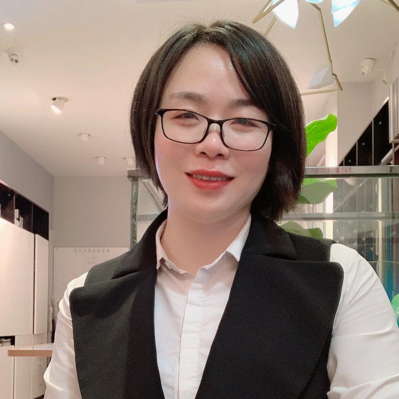 崇左定制全案设计丹姐