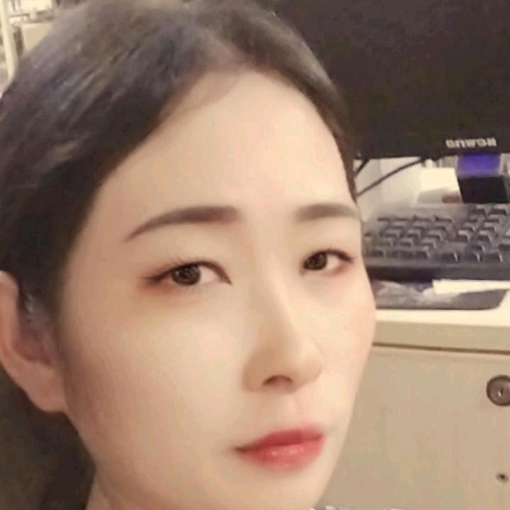 甘萍