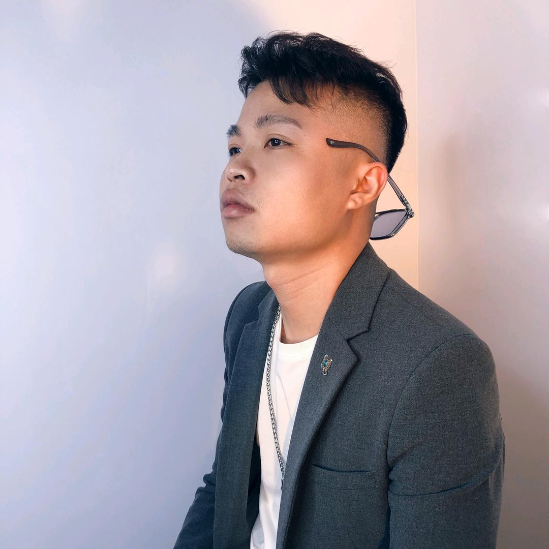 洞口米兰护肤造型阿旺