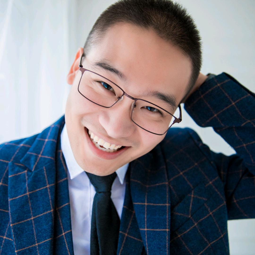 哏哏玩具丶
