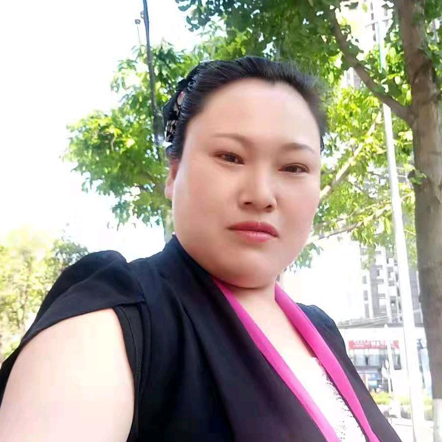 谭芬