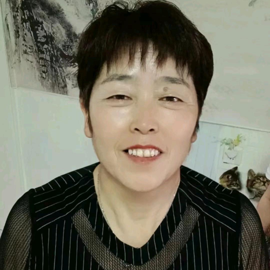 宝奶🎤中午12：10开播