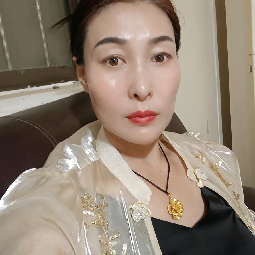 开开心心陈三姐
