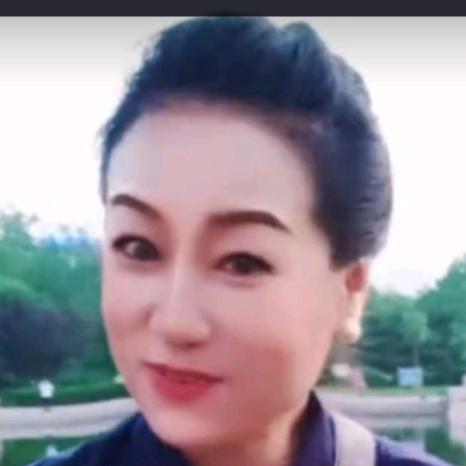 小妞