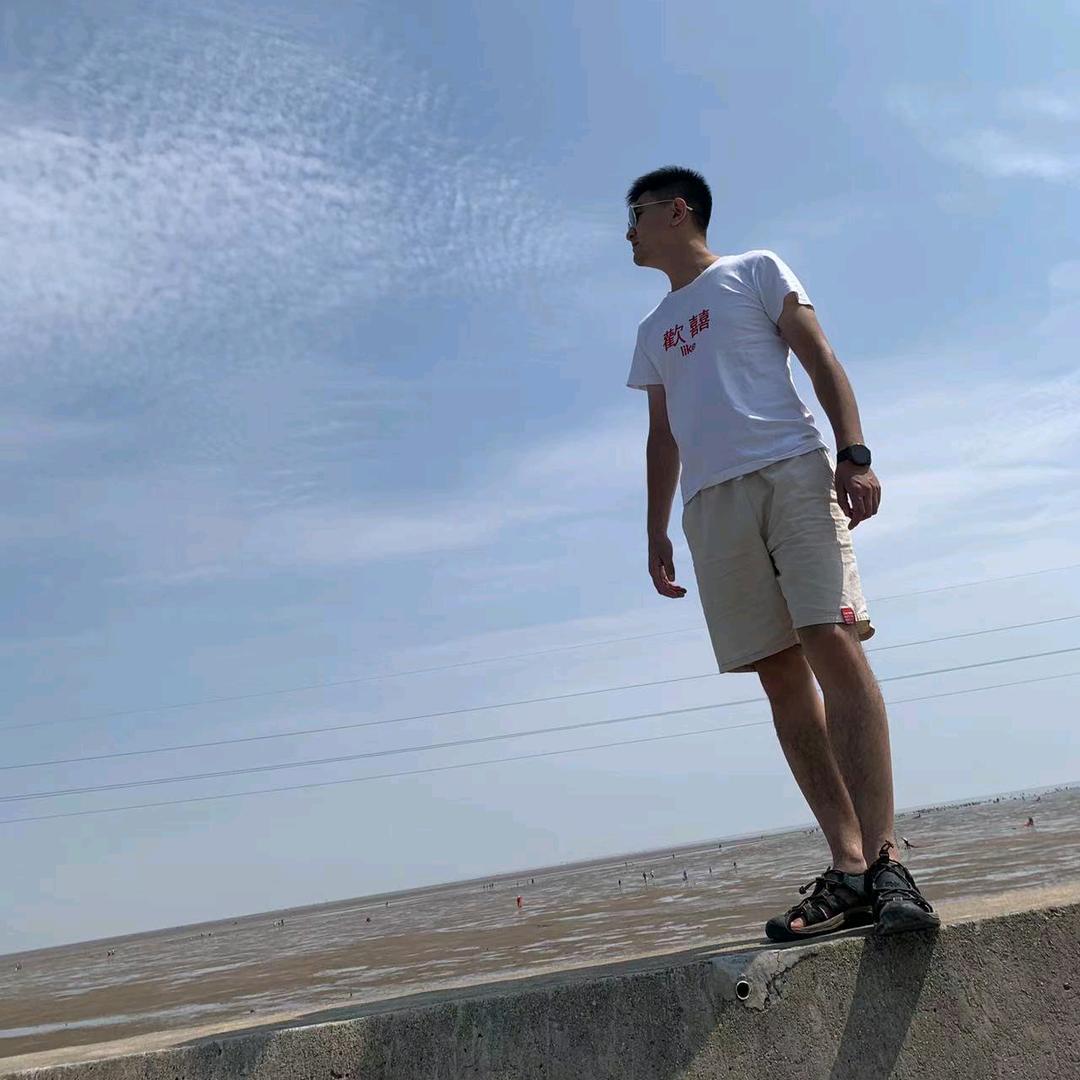 草莓叭叭