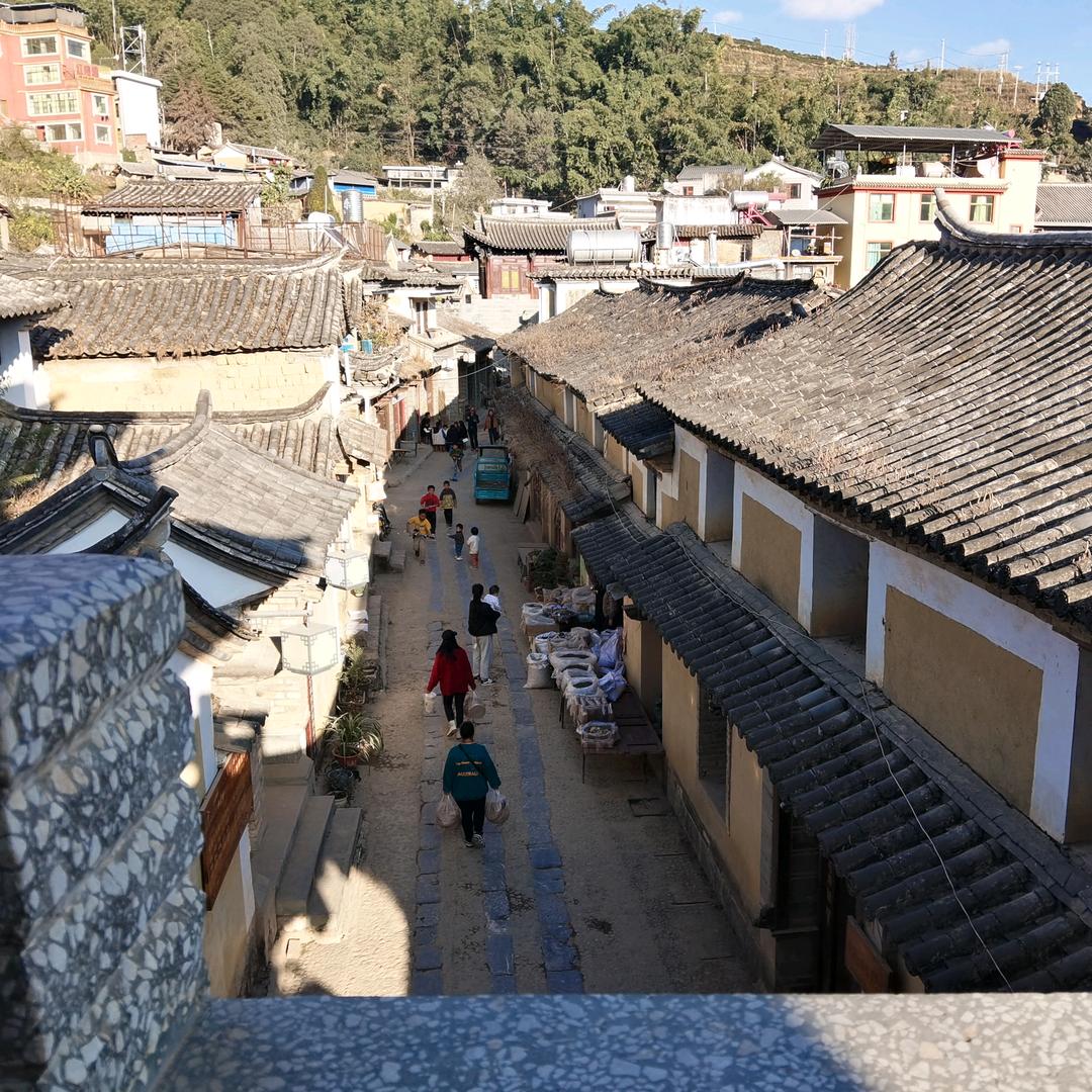 周山爷
