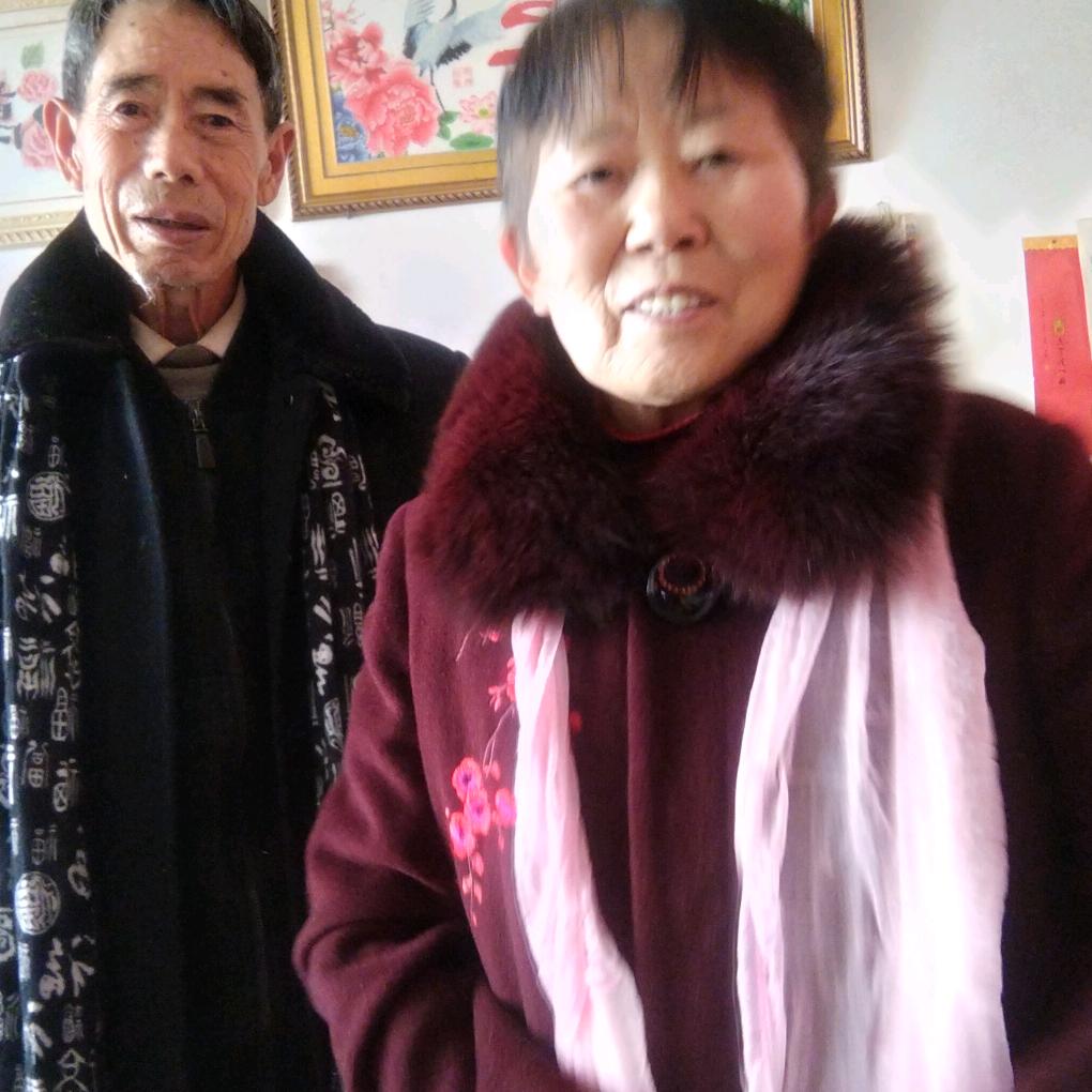 刘姐今年八十岁了