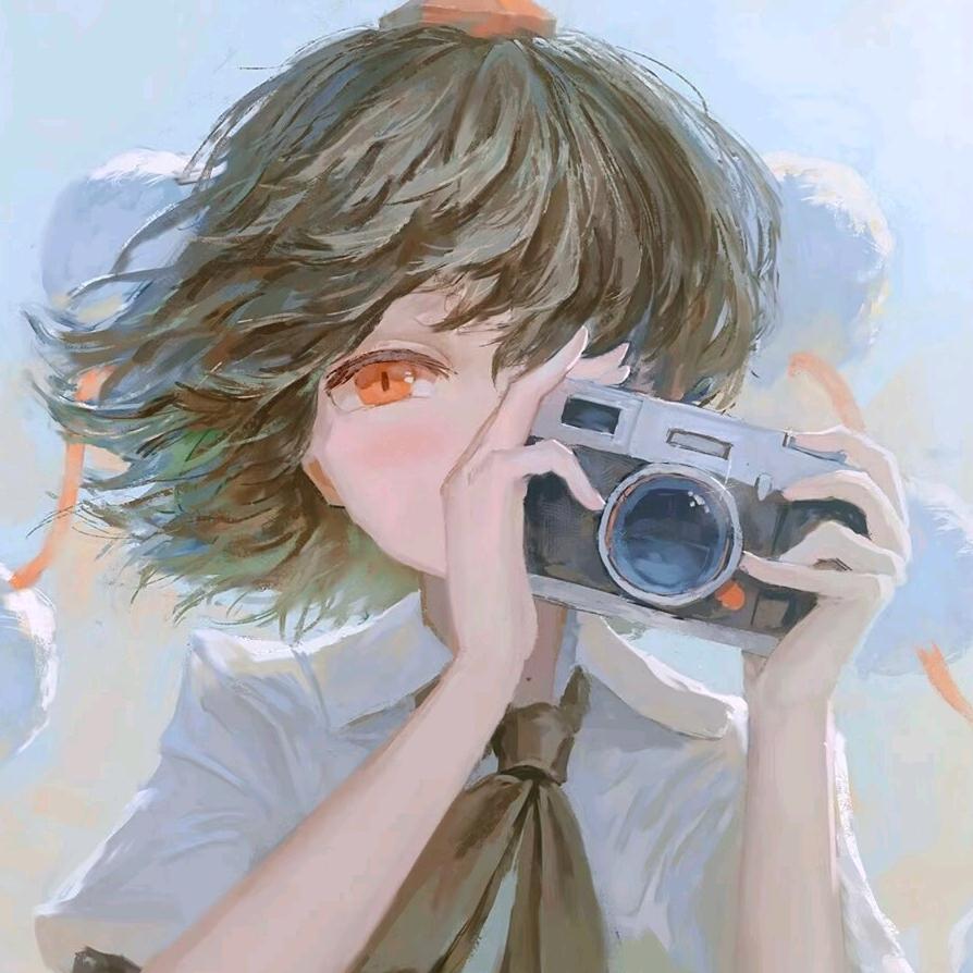 小  小  尹