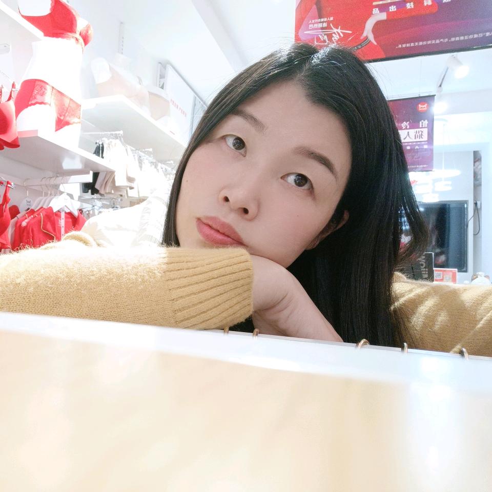 @石姐~赤壁浪沙内衣店