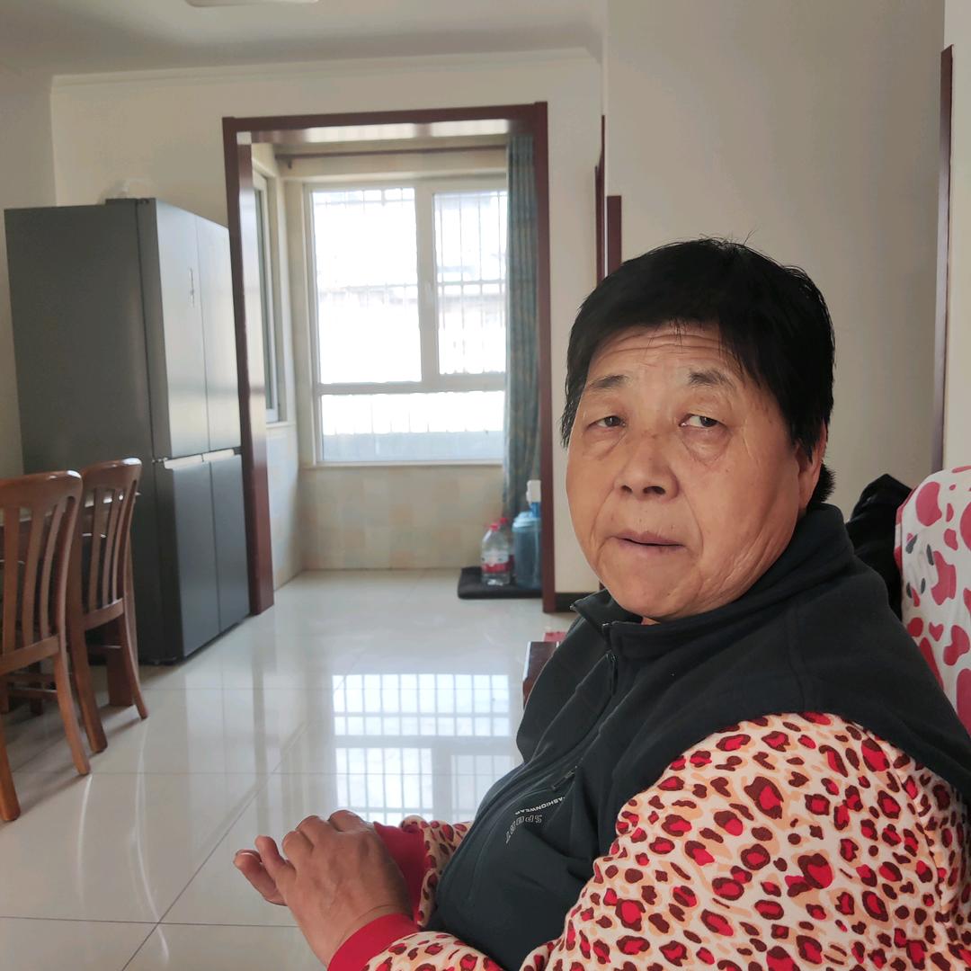 播放奥特曼拍手歌