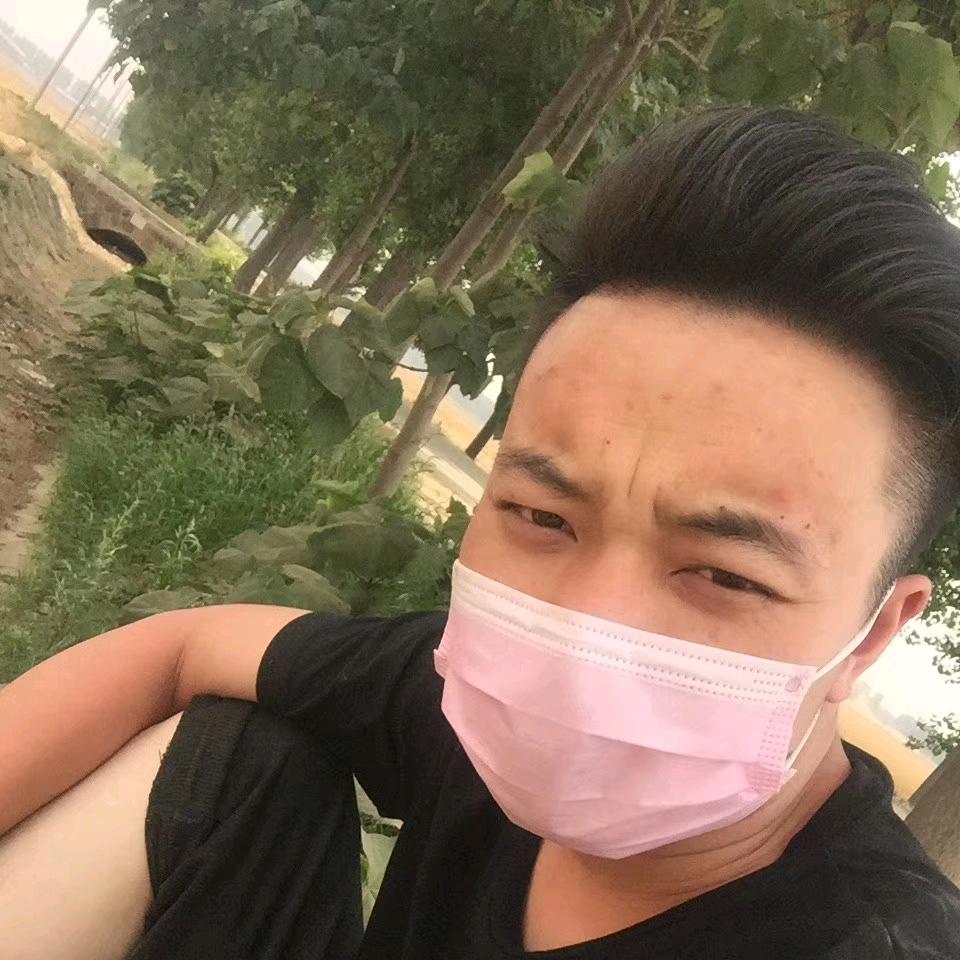 农村95后种地人