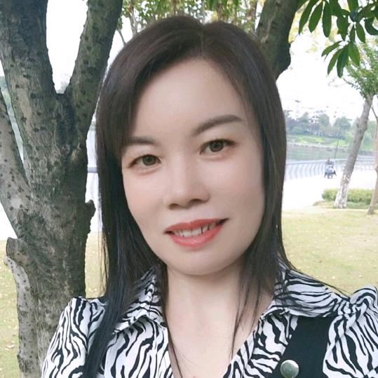 香香 不定时开播
