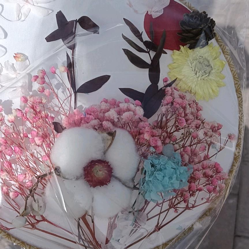 ‘｛一见钟情｝’