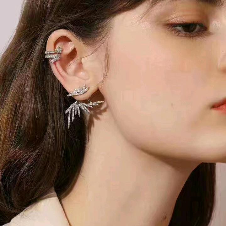 人饰间轻奢饰品