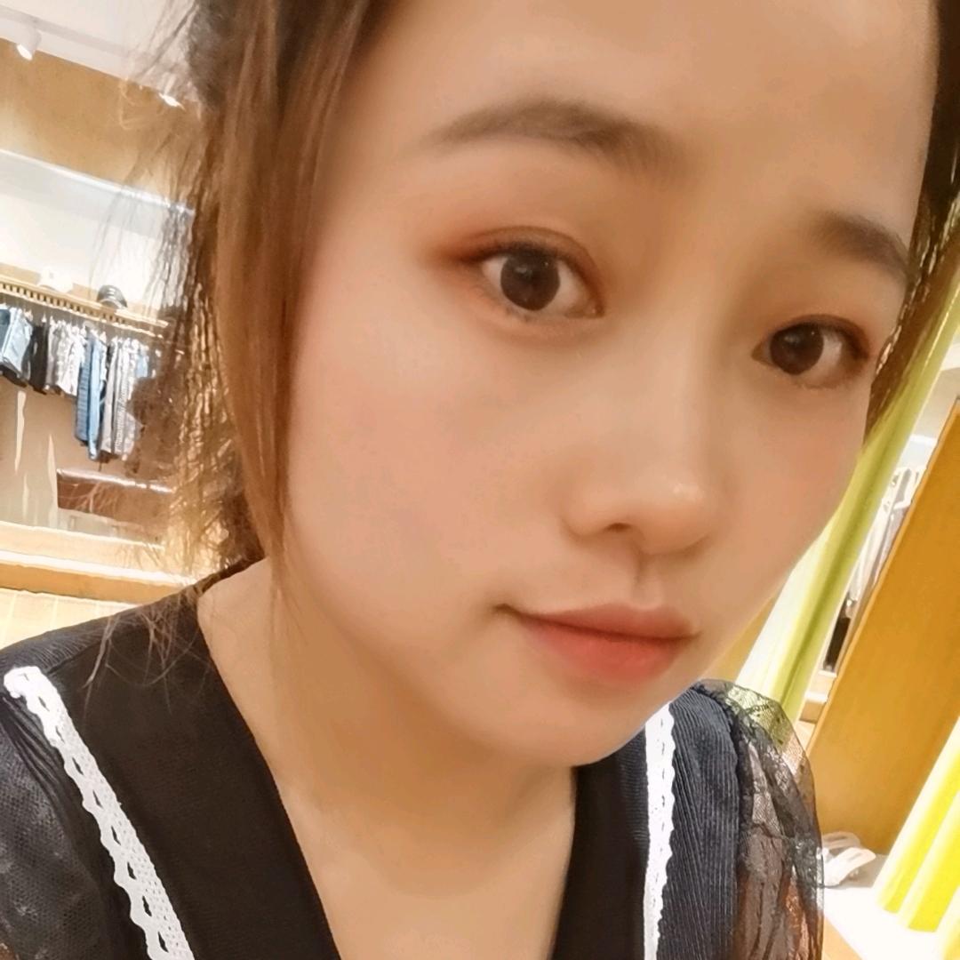 珠珠姐（民权UU衣柜CC服饰)睢县爱依服