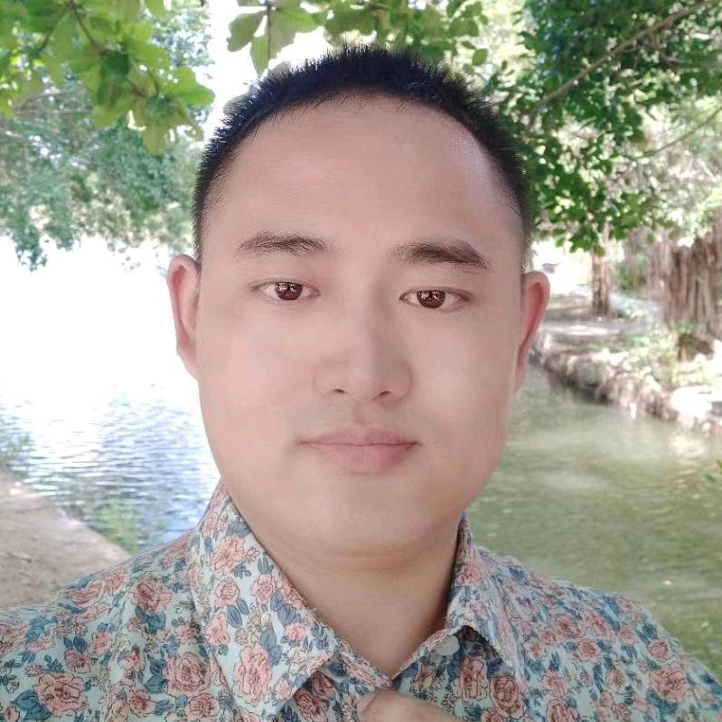 义美照明灯具厂家向东