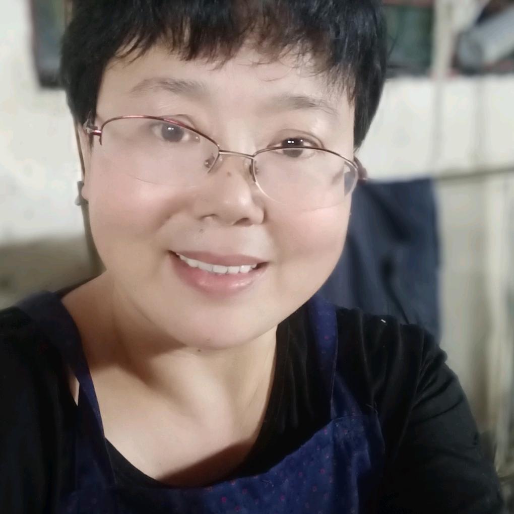 骆丽云