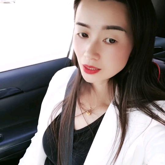 带刺的玫瑰