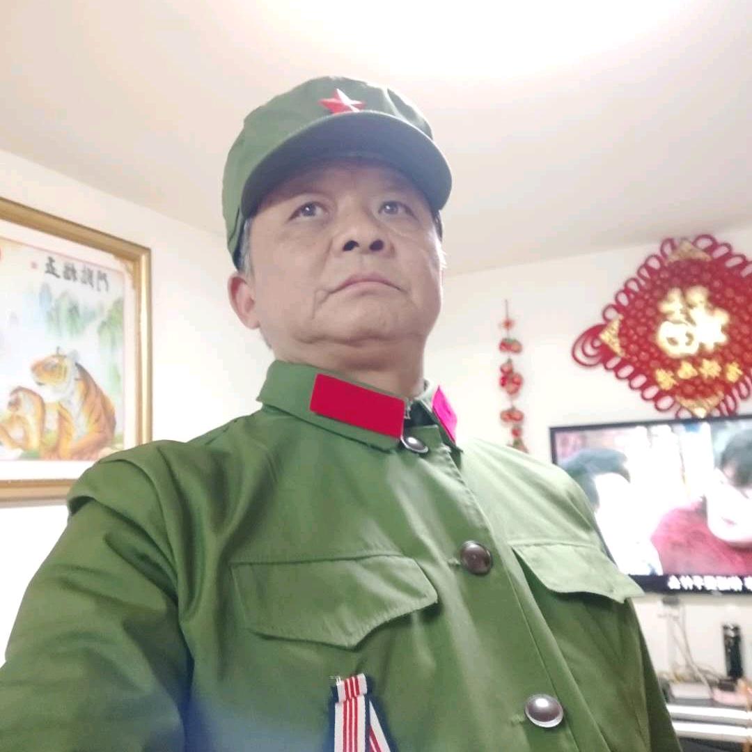 用户9598308944397火箭兵