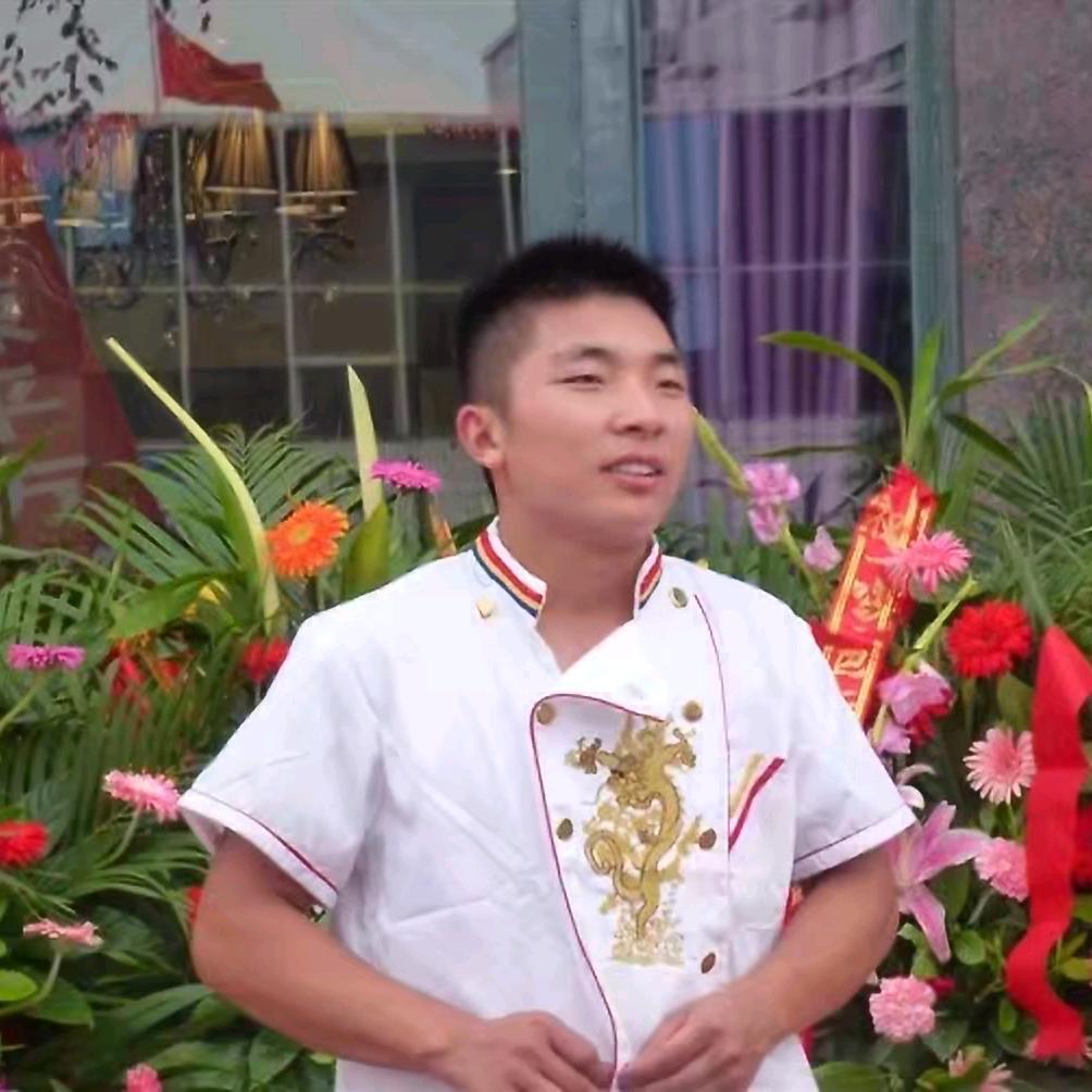 老刘做烤鱼