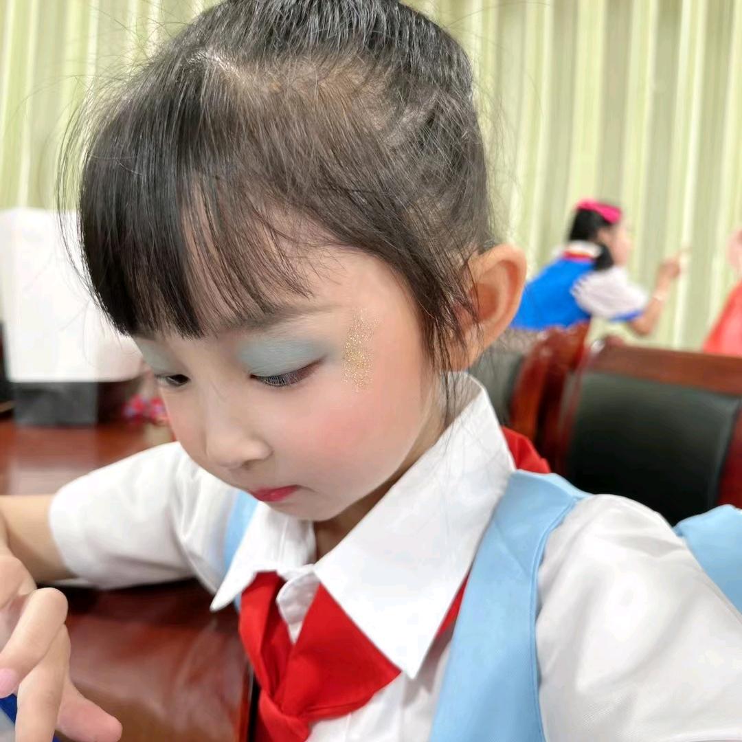 卢思念