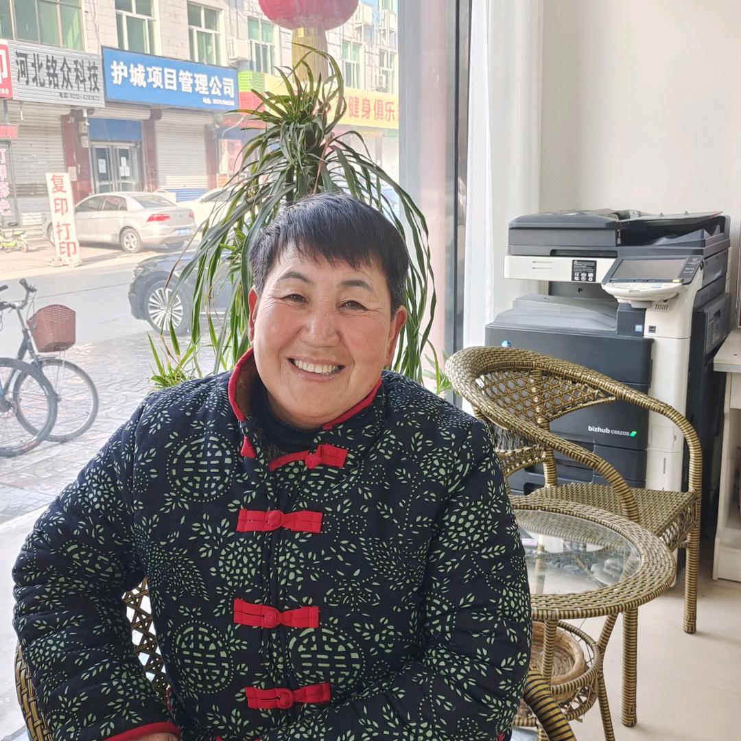 河北省保定伐木工孟姐